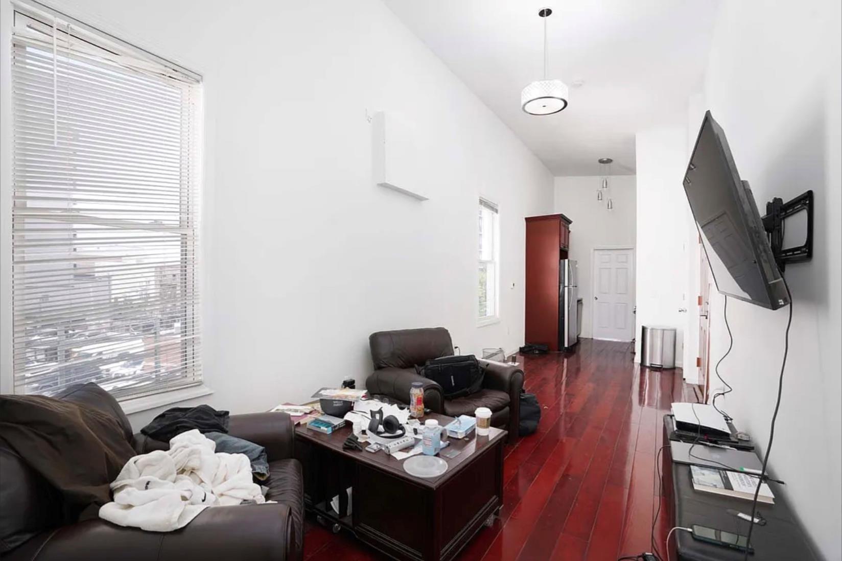 #15 photo, 29-15 Astoria Boulevard, クイーンズ区 Astoria , NY 11102