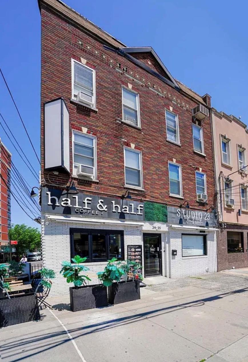 #2 photo, 29-15 Astoria Boulevard, クイーンズ区 Astoria , NY 11102