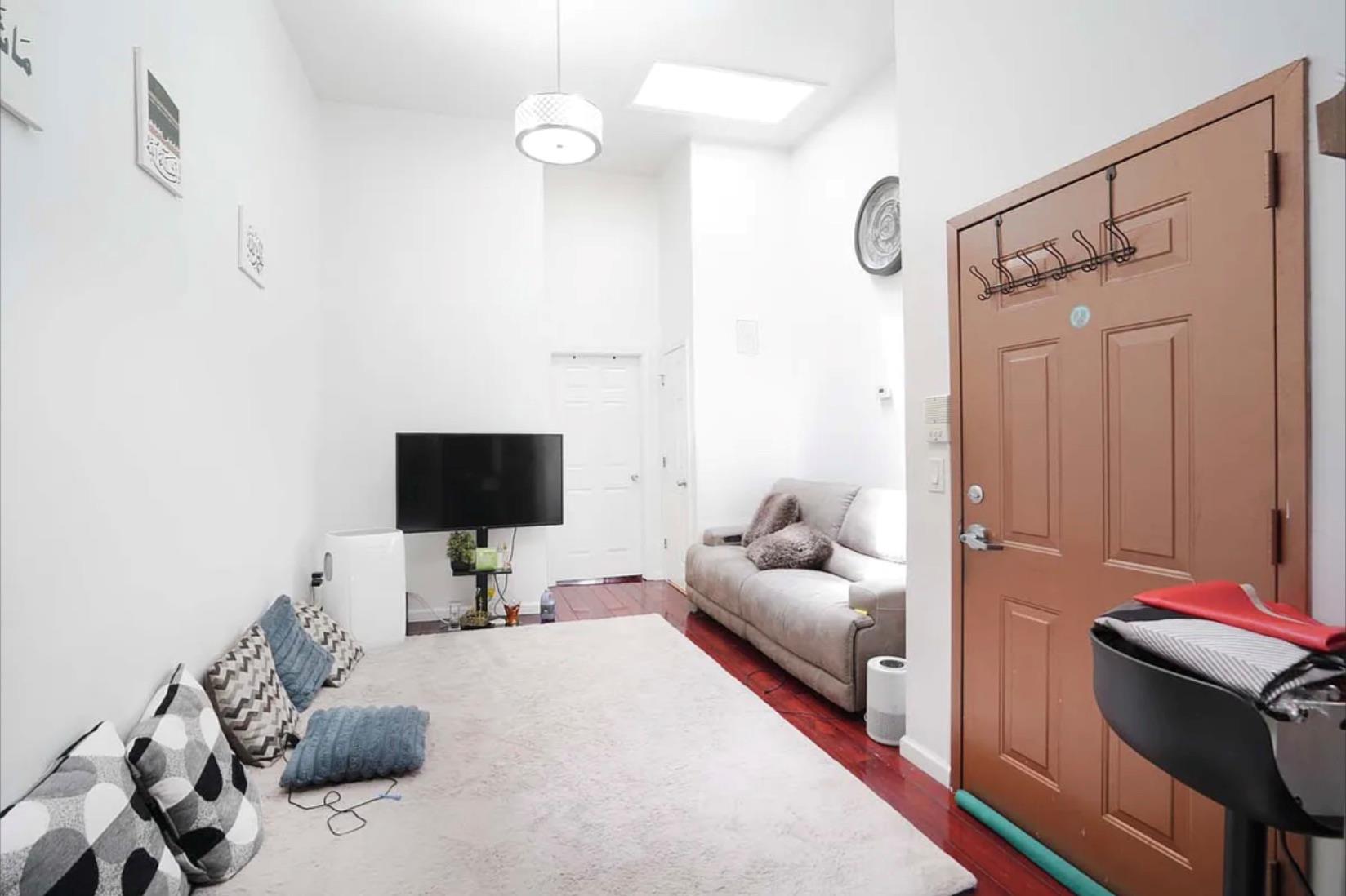 #3 photo, 29-15 Astoria Boulevard, クイーンズ区 Astoria , NY 11102