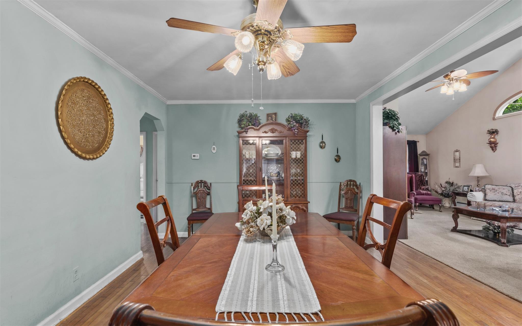 #3 photo, 84 Charles Street, ナッソー郡 Mineola , NY 11501