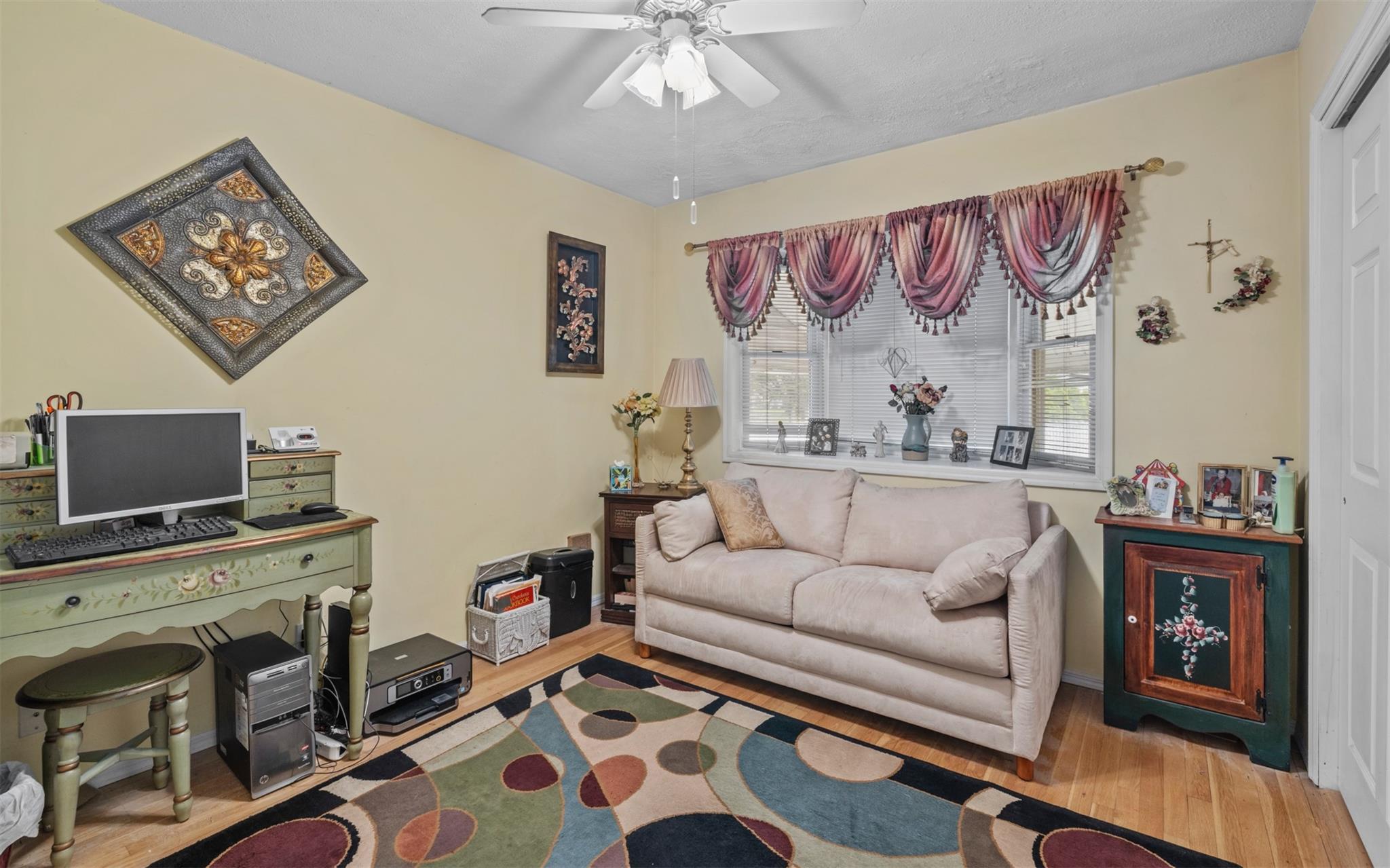 #8 photo, 84 Charles Street, ナッソー郡 Mineola , NY 11501