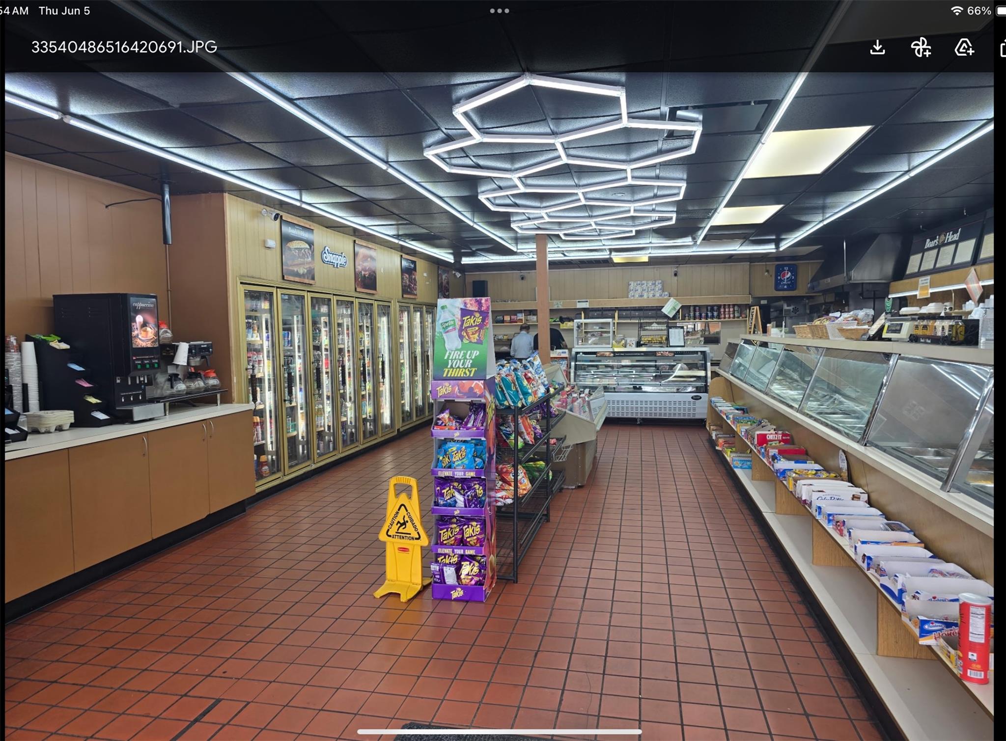 #3 photo, 3311 Veterans Memorial Highway, サフォーク郡 Ronkonkoma , NY 11779