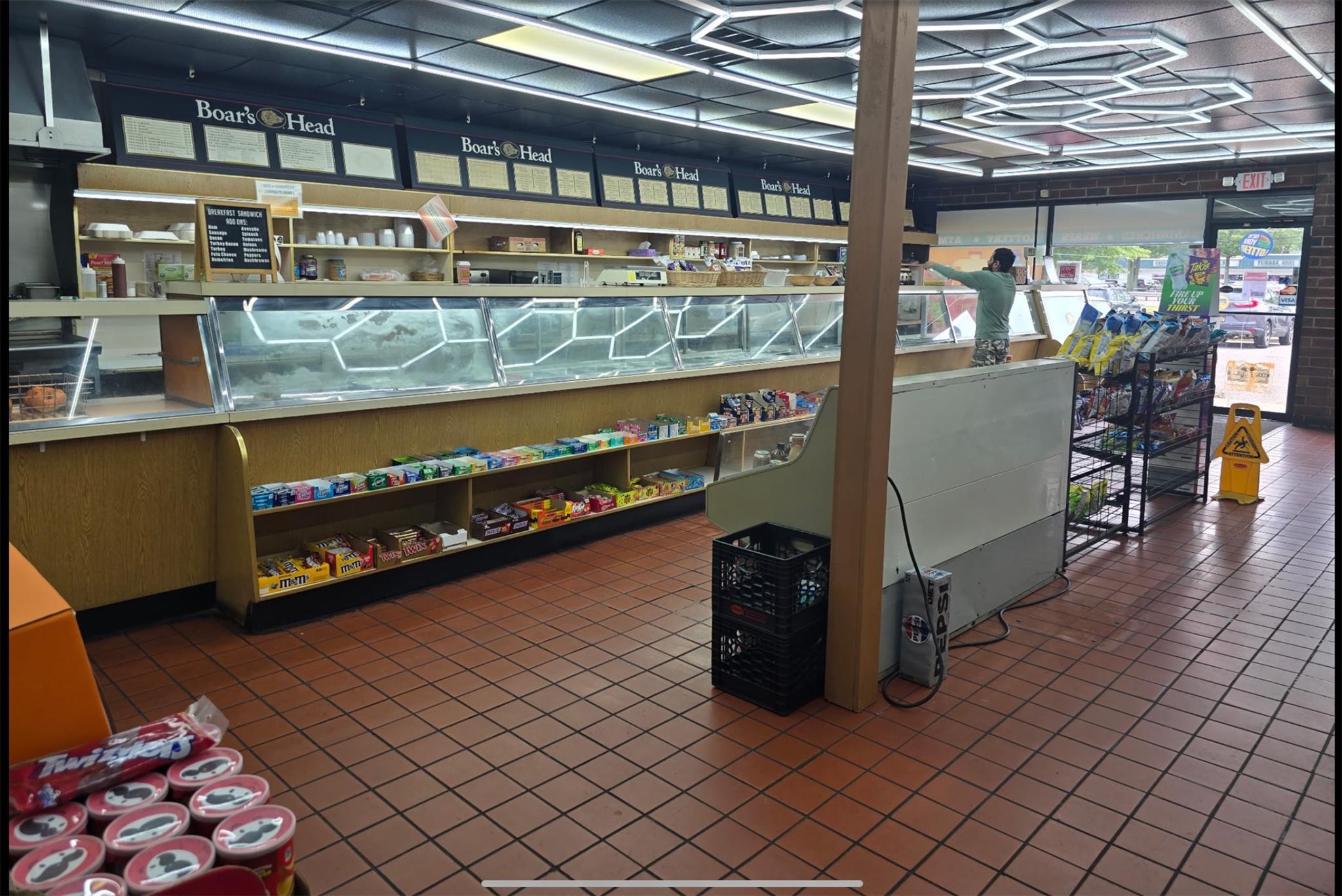 #9 photo, 3311 Veterans Memorial Highway, サフォーク郡 Ronkonkoma , NY 11779