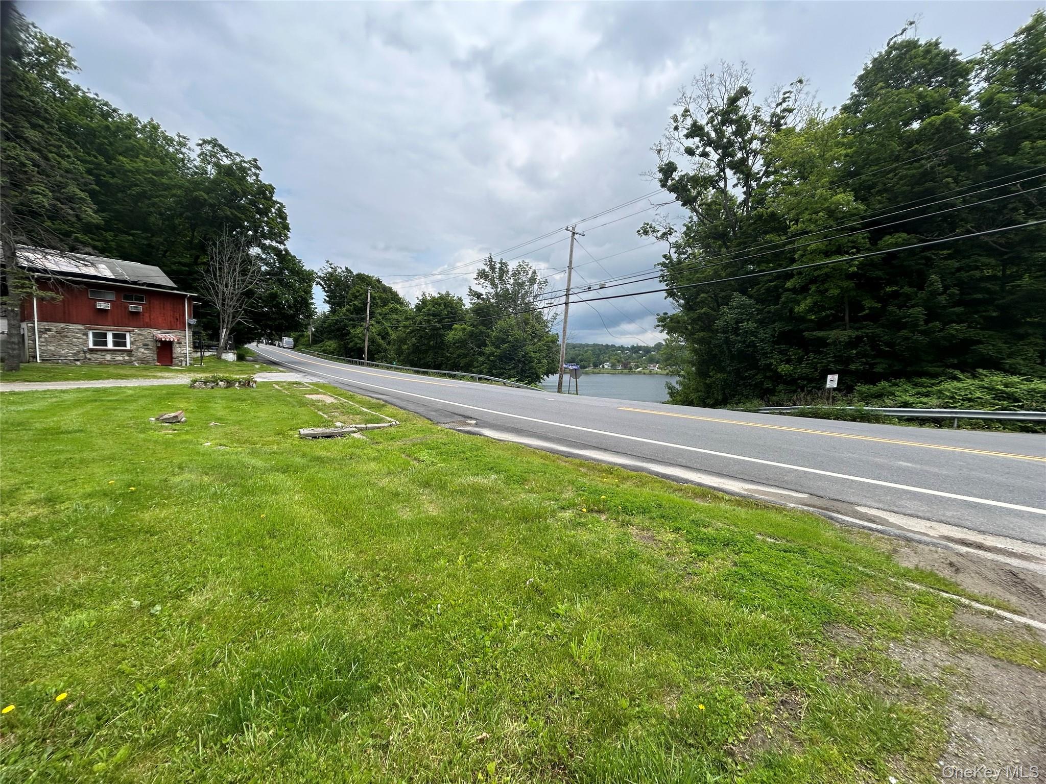 #11 photo, 541 Route 52, Carmel , NY 10512