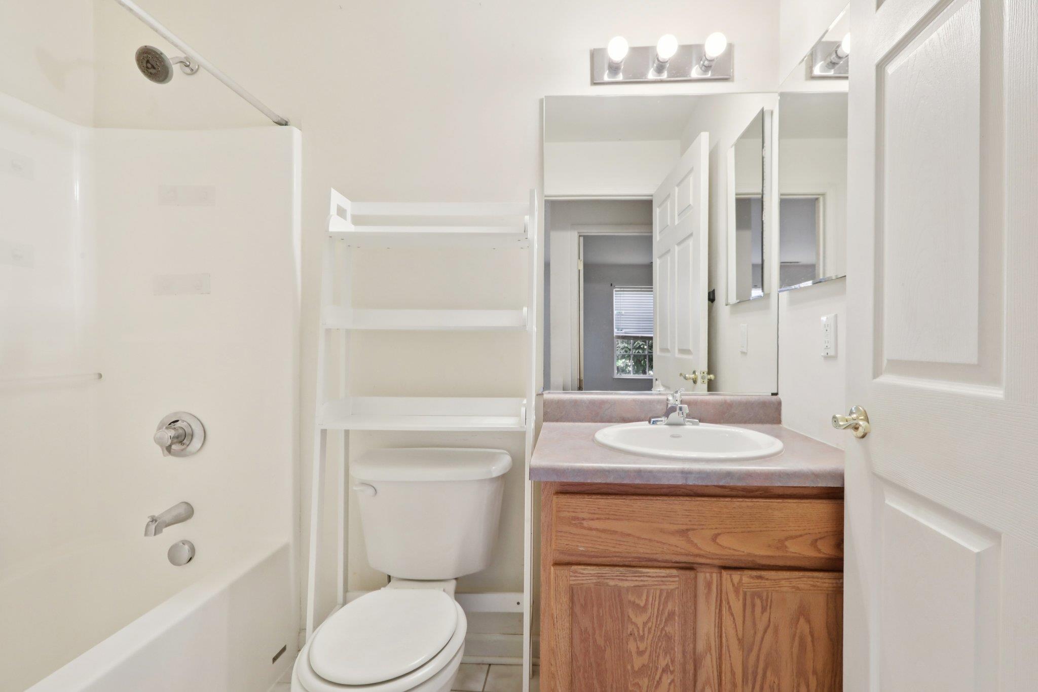 #13 photo, 1080 Maggie Road, Newburgh , NY 12550