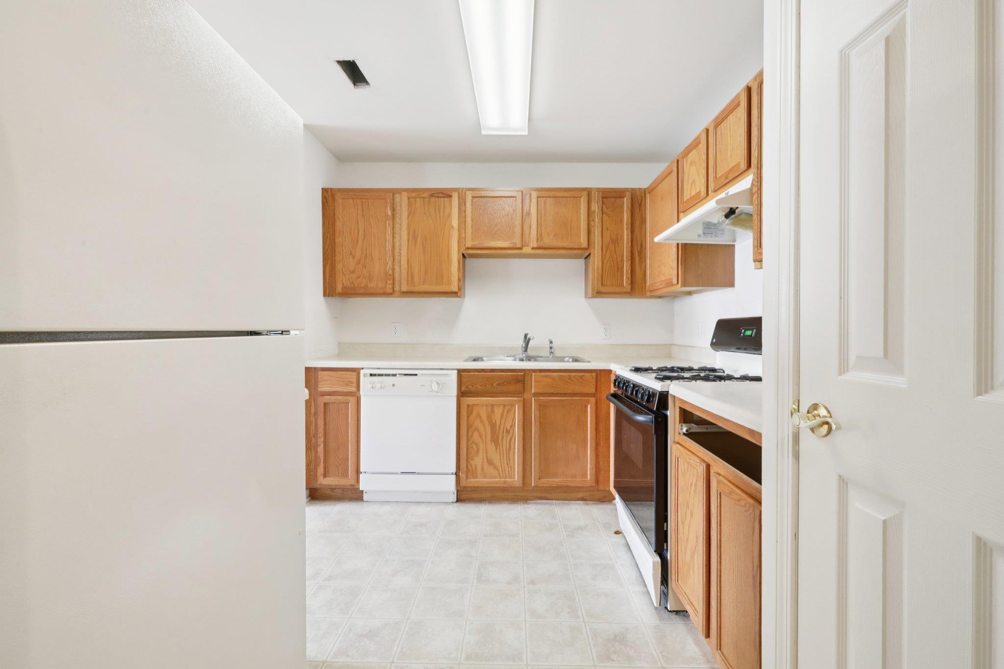 #3 photo, 1080 Maggie Road, Newburgh , NY 12550