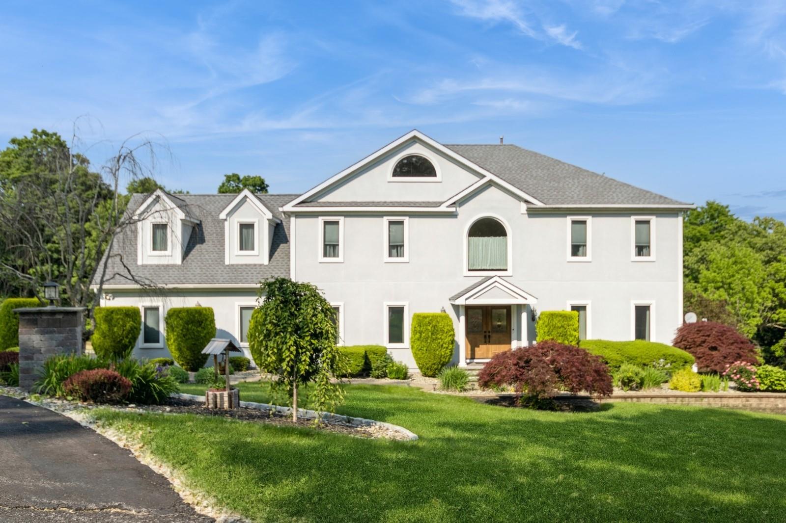 #1 photo, 61 Sherwood Heights, Wappingers Falls , NY 12590