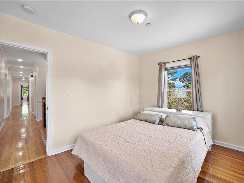 #15 photo, 283 Harrison Avenue, Harrison , NY 10528