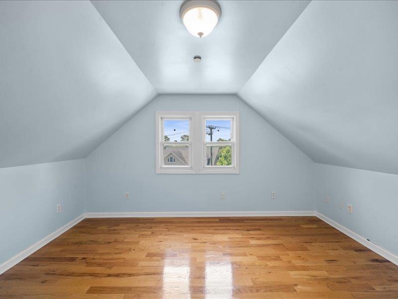 #20 photo, 283 Harrison Avenue, Harrison , NY 10528