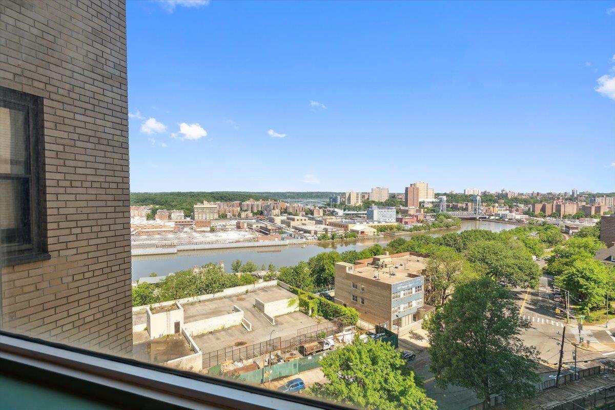 #18 photo, 3 Fordham Hill Oval, ブロンクス区 Bronx , NY 10468