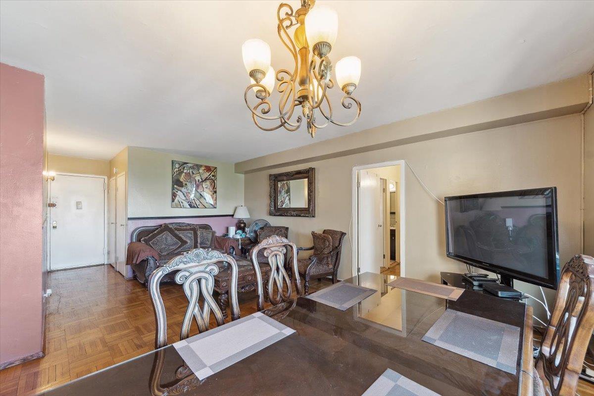 #7 photo, 3 Fordham Hill Oval, ブロンクス区 Bronx , NY 10468