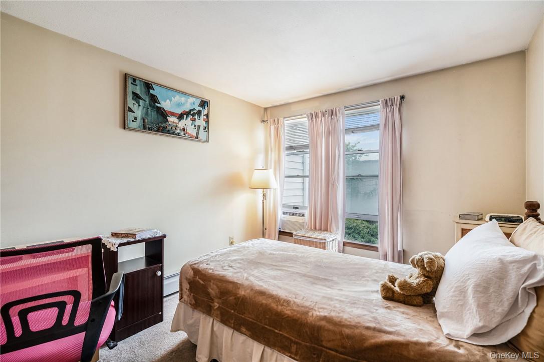 #11 photo, 651 Plaza Avenue, Mamaroneck , NY 10543