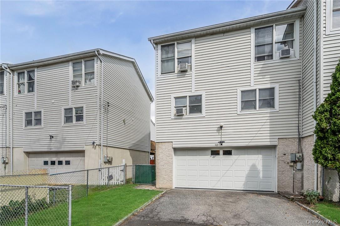 #18 photo, 651 Plaza Avenue, Mamaroneck , NY 10543