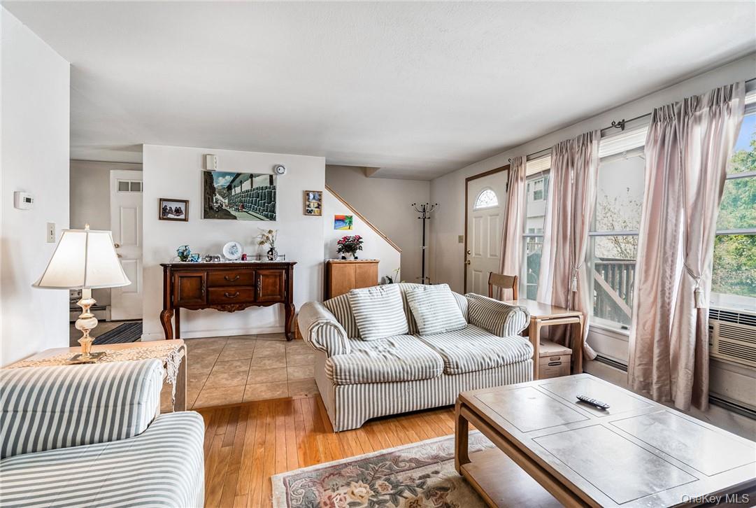 #3 photo, 651 Plaza Avenue, Mamaroneck , NY 10543