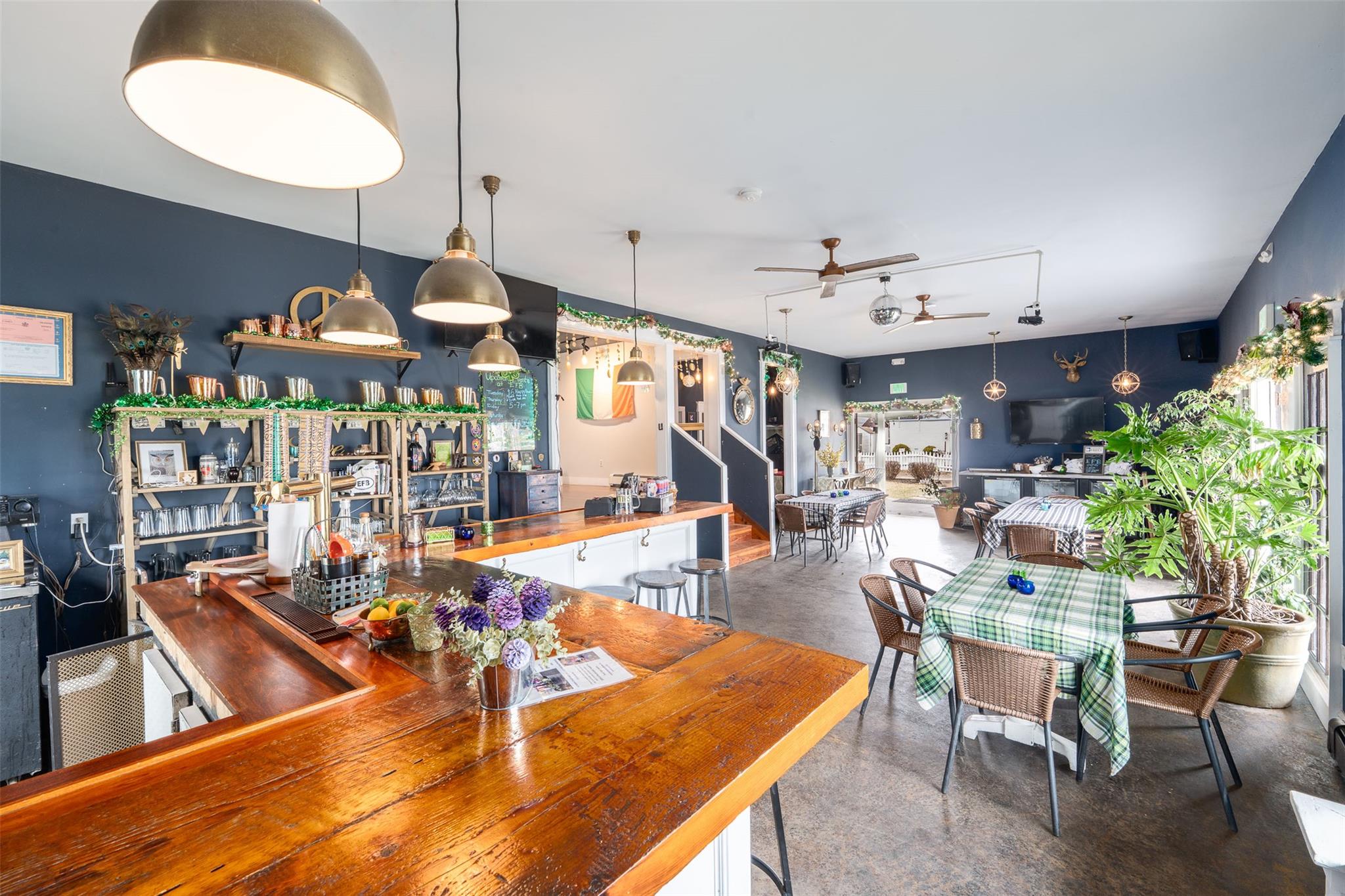 #17 photo, 13100 Main Road, サフォーク郡 Mattituck , NY 11952