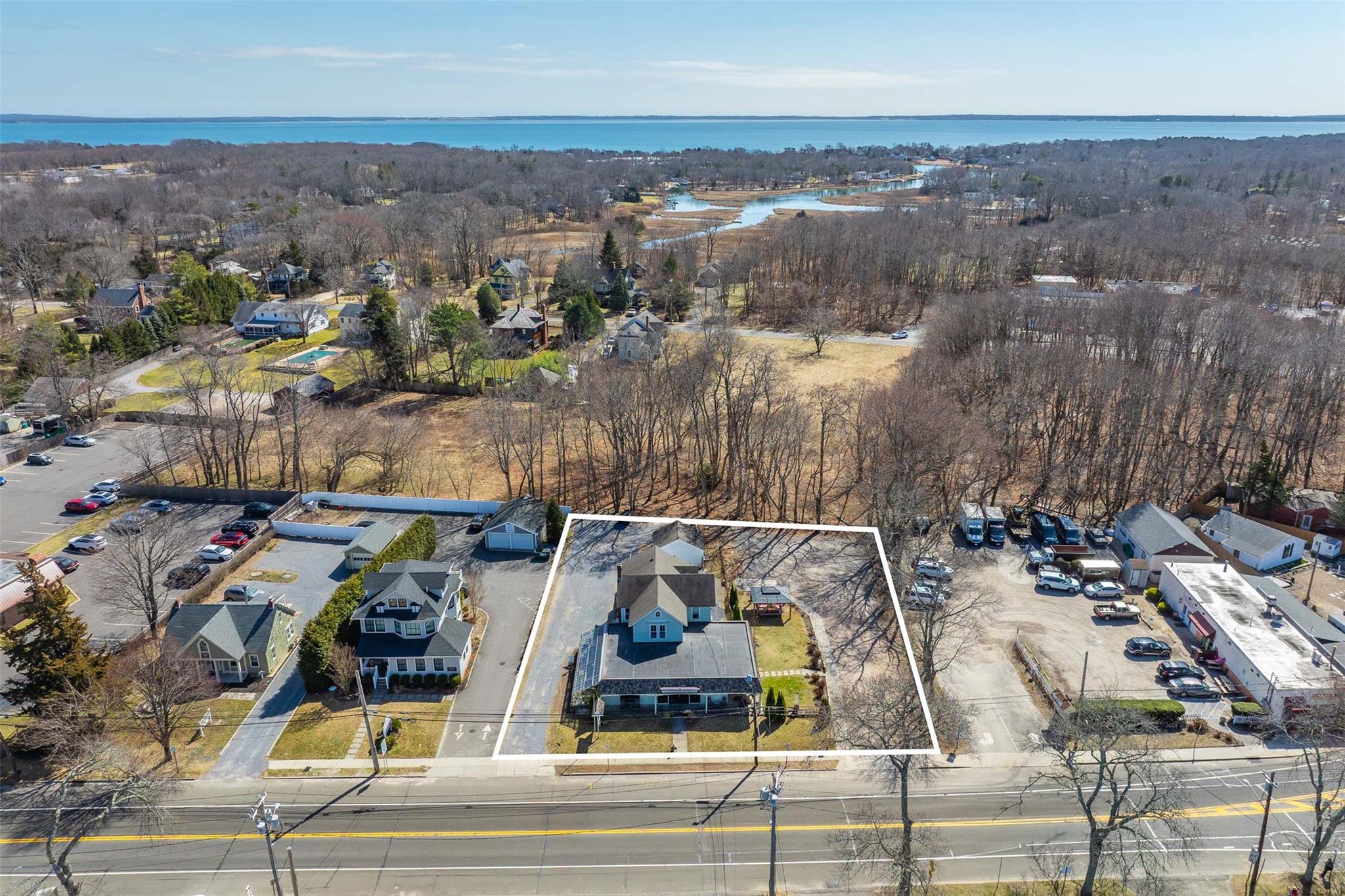 #9 photo, 13100 Main Road, サフォーク郡 Mattituck , NY 11952