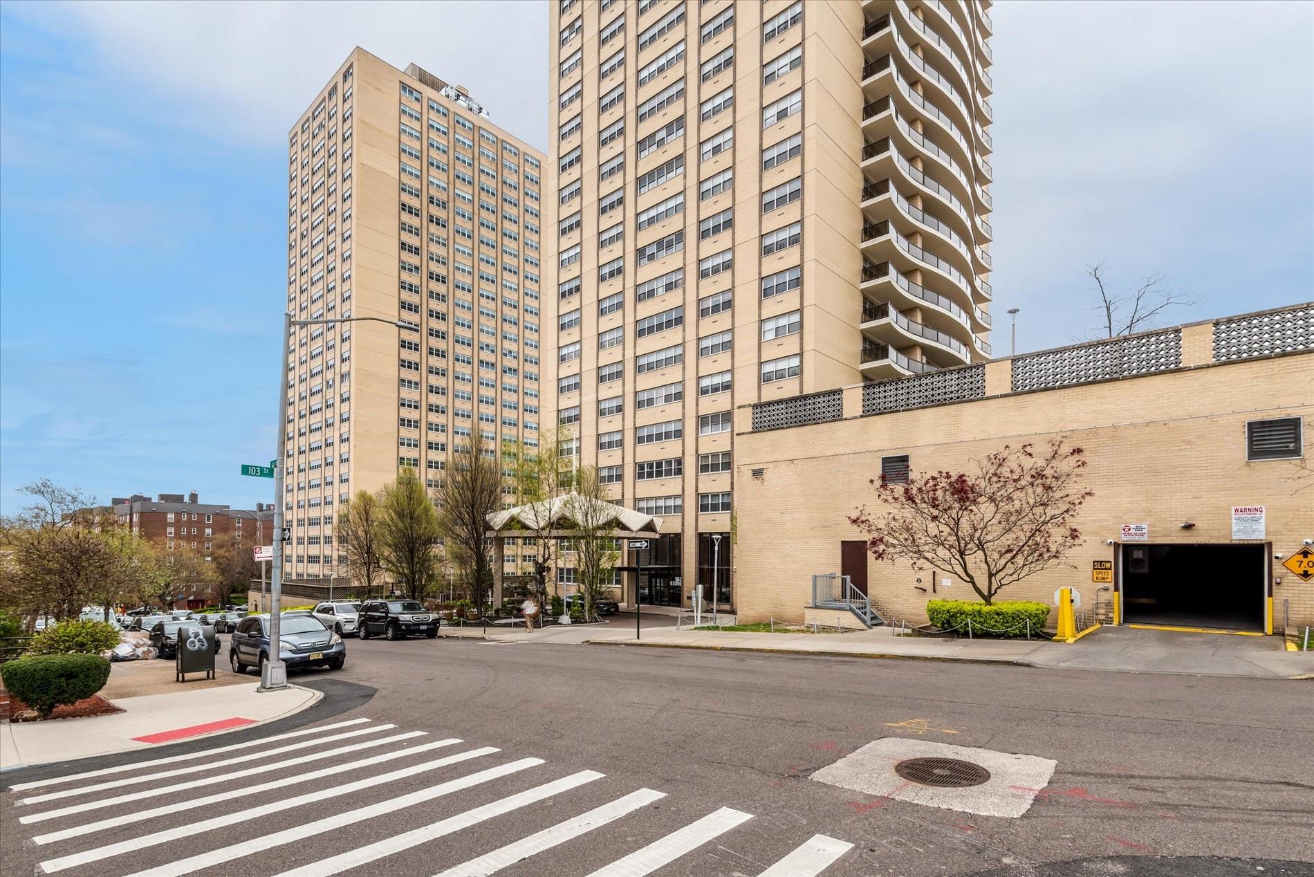 #19 photo, 102-30 66th Road, Forest Hills , NY 11375