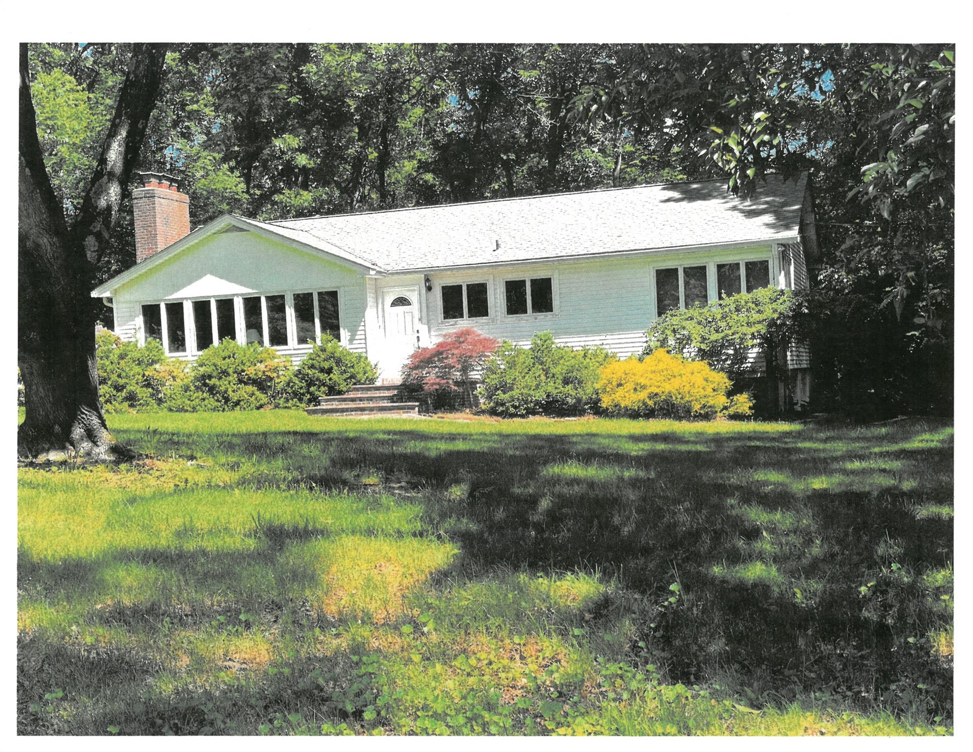#1 photo, 140 Laurel Lane, Laurel Hollow , NY 11791