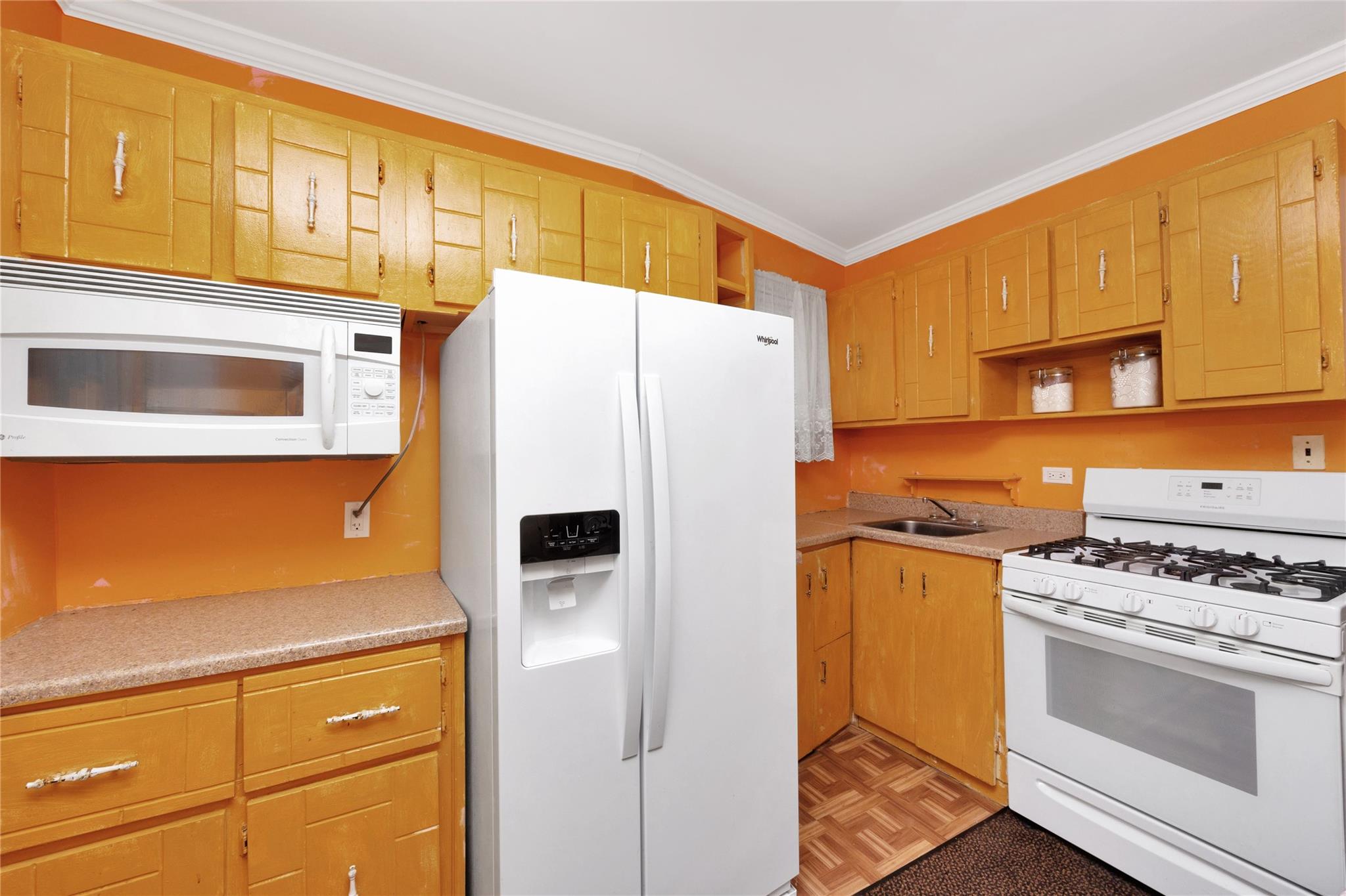 #8 photo, 1619 George Street, クイーンズ区 Ridgewood , NY 11385