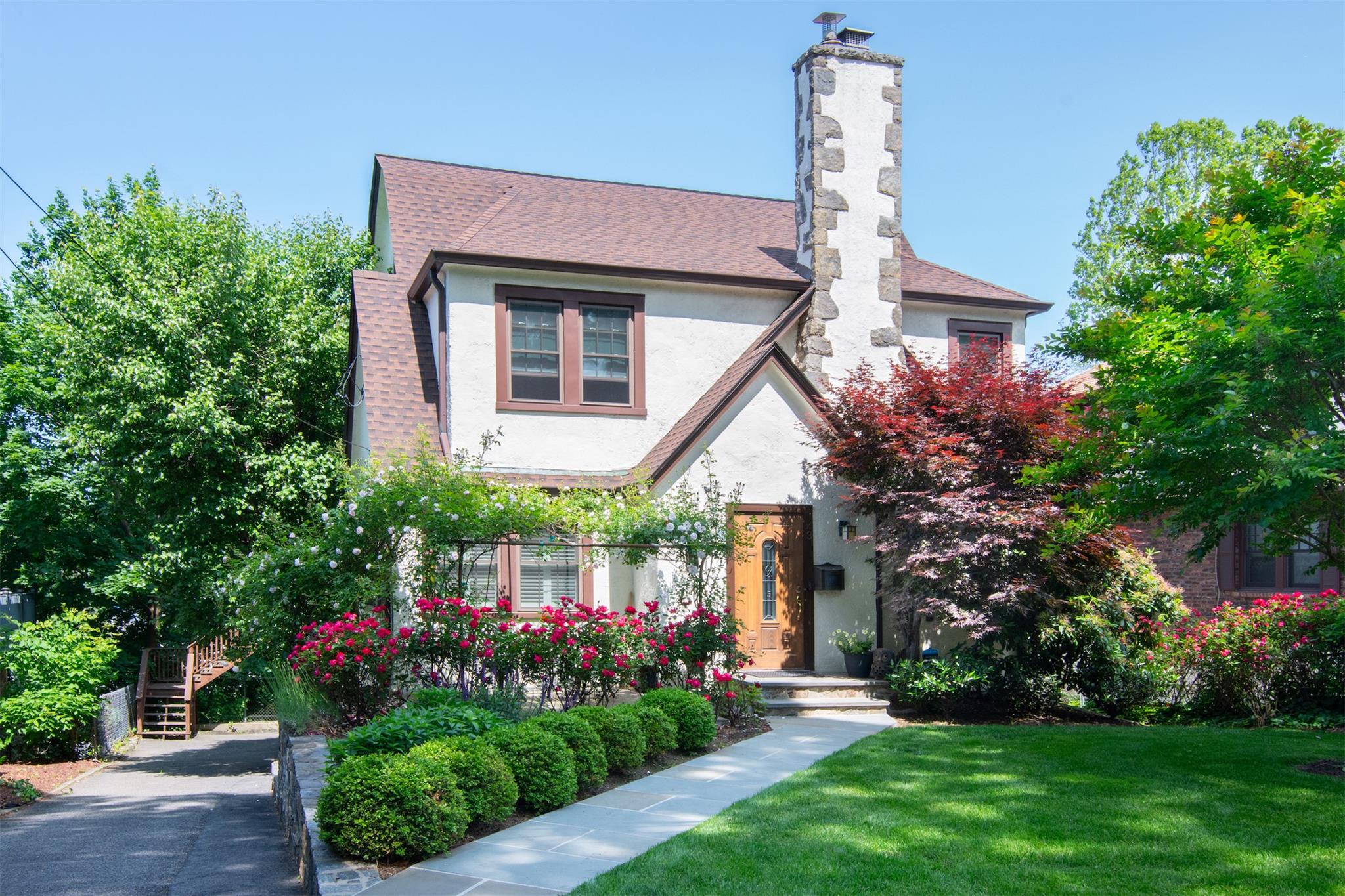 #1 photo, 43 Chatfield Road, Bronxville , NY 10708