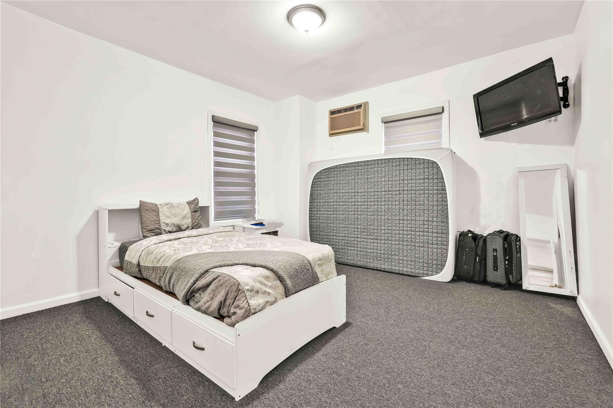 #10 photo, 114-11 86th Avenue, クイーンズ区 Richmond Hill North , NY 11418