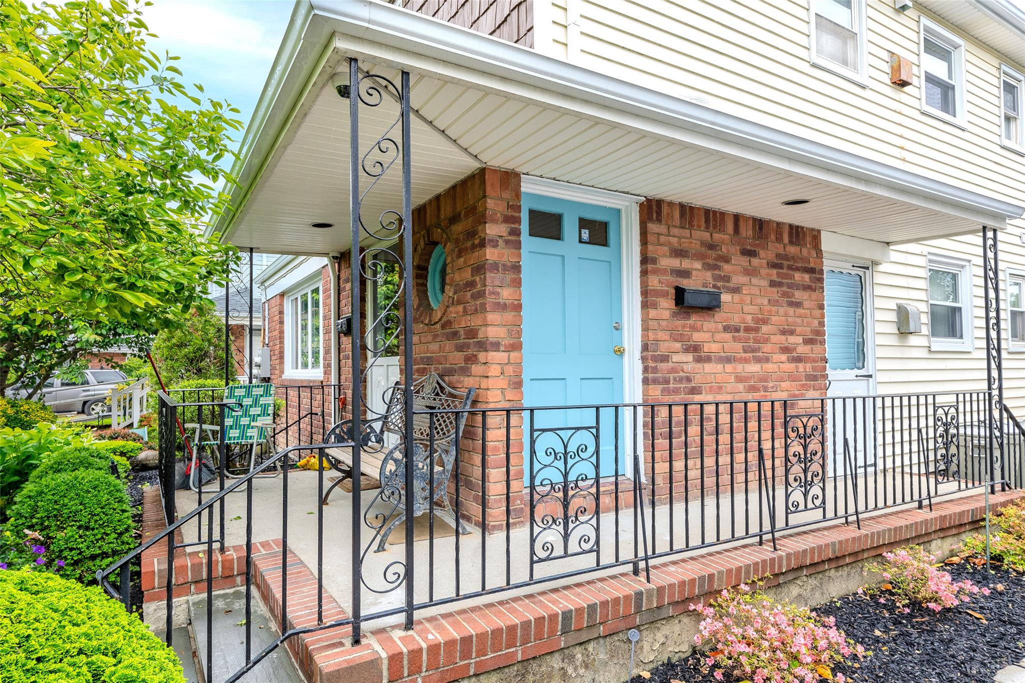 #1 photo, 1765 Broadway, ناسو Hewlett , NY 11557