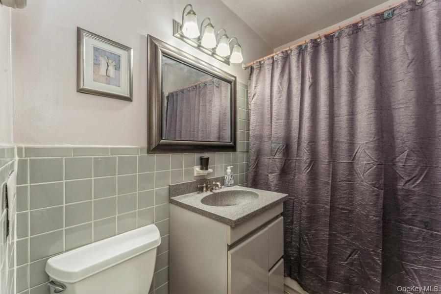 #13 photo, 61 Maine Avenue, Rockville Centre , NY 11570