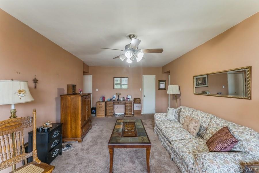 #5 photo, 61 Maine Avenue, Rockville Centre , NY 11570