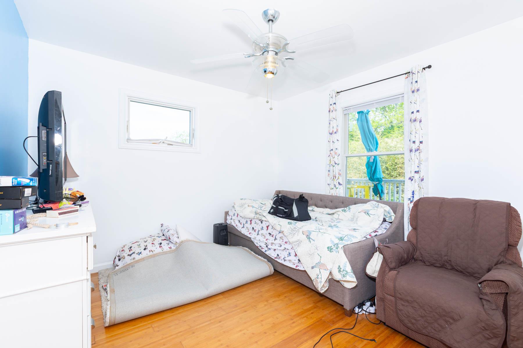 #11 photo, 849 E Bay Drive, サフォーク郡 West Islip , NY 11795