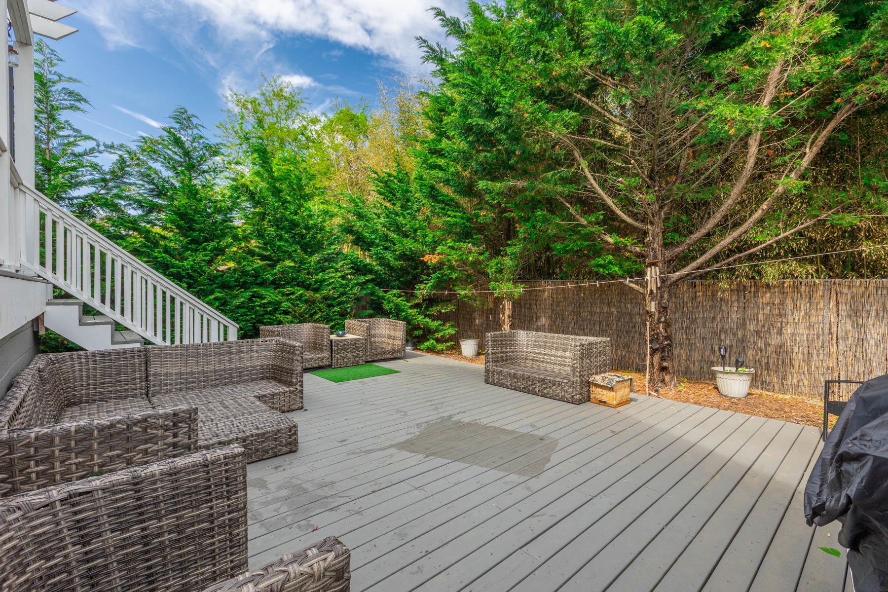 #20 photo, 849 E Bay Drive, サフォーク郡 West Islip , NY 11795