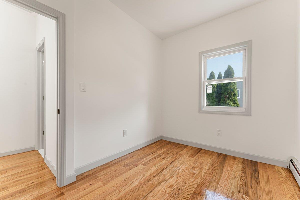 #8 photo, 5206 Avenue M, ブルックリン区 Brooklyn , NY 11234