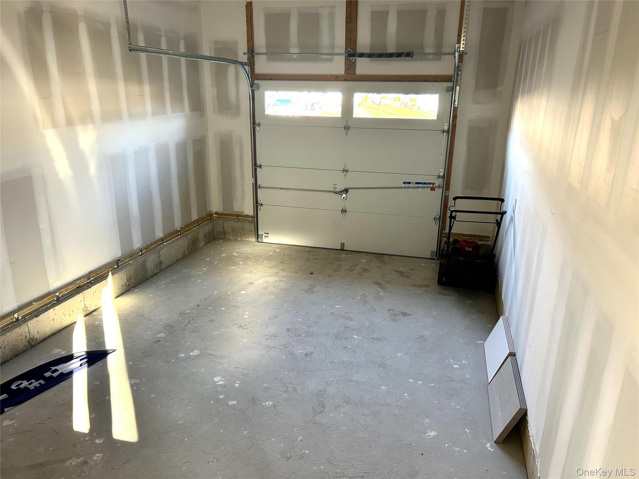 #11 photo, 20 10th Street, 롱 아일랜드 Ronkonkoma , NY 11779