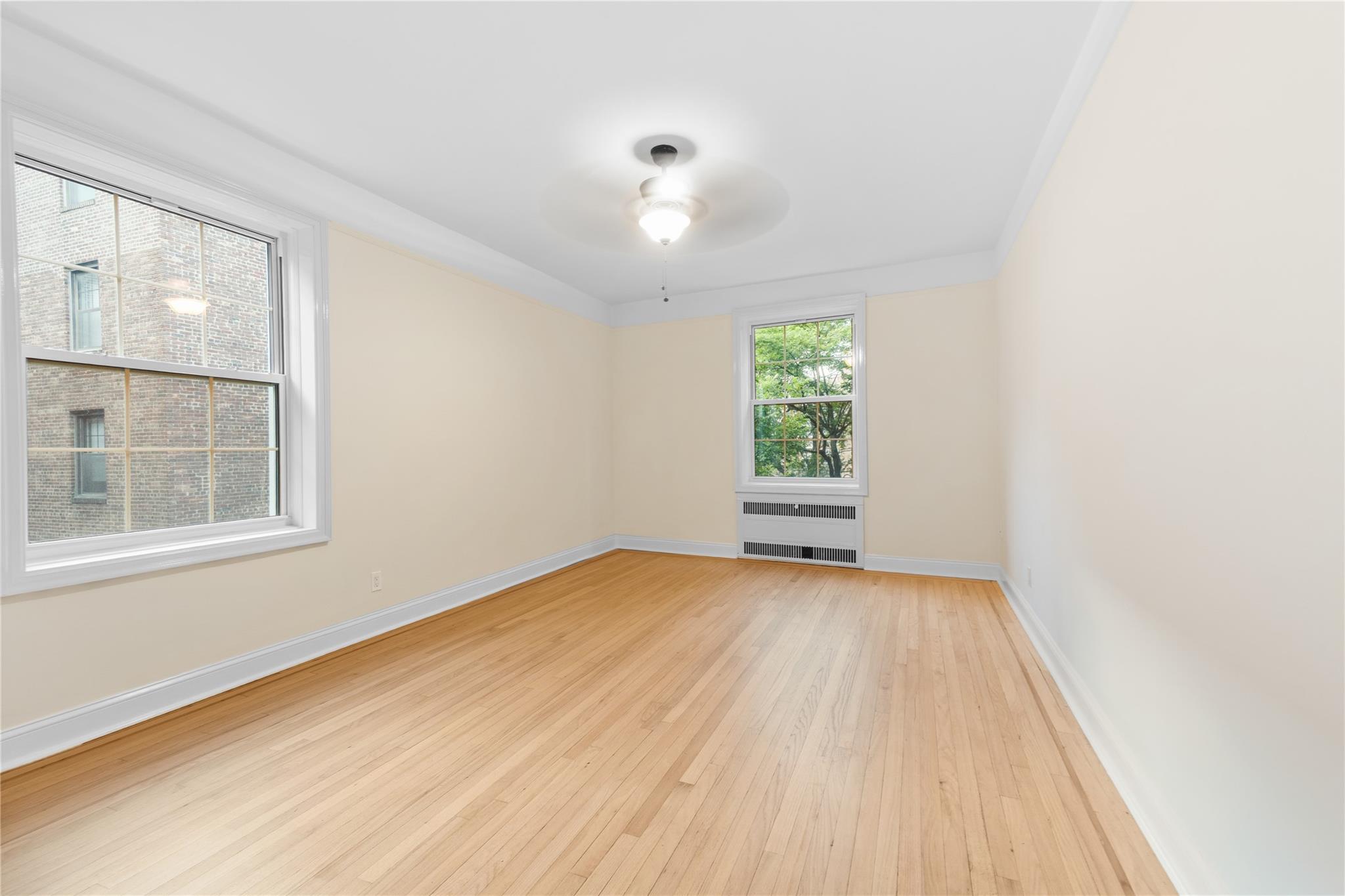 #5 photo, 11007 73rd Road, クイーンズ区 Forest Hills , NY 11375