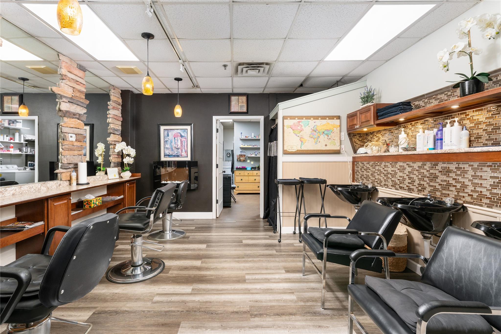 #11 photo, 99-10 Route 25A, サフォーク郡 Shoreham , NY 11786