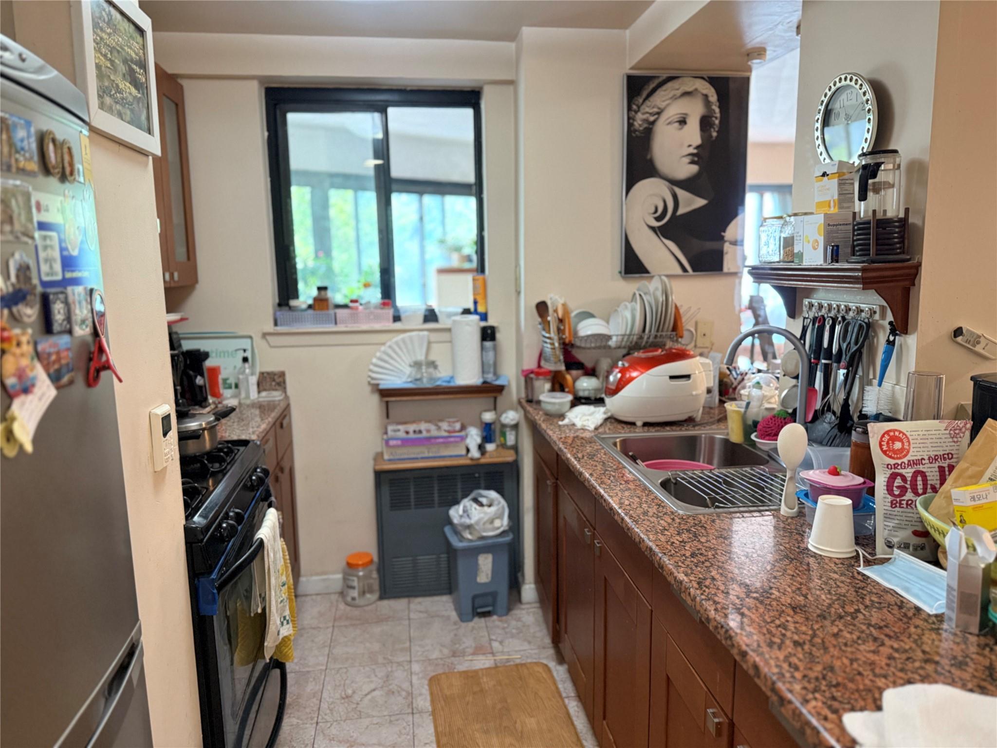 #14 photo, 81-09 41 Avenue, クイーンズ区 Elmhurst , NY 11373