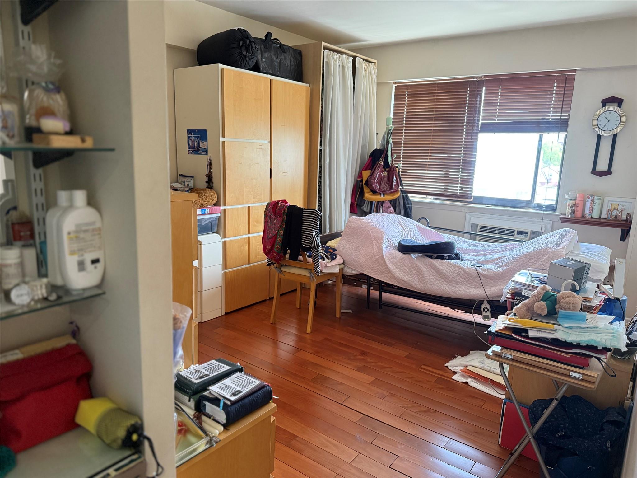 #5 photo, 81-09 41 Avenue, クイーンズ区 Elmhurst , NY 11373