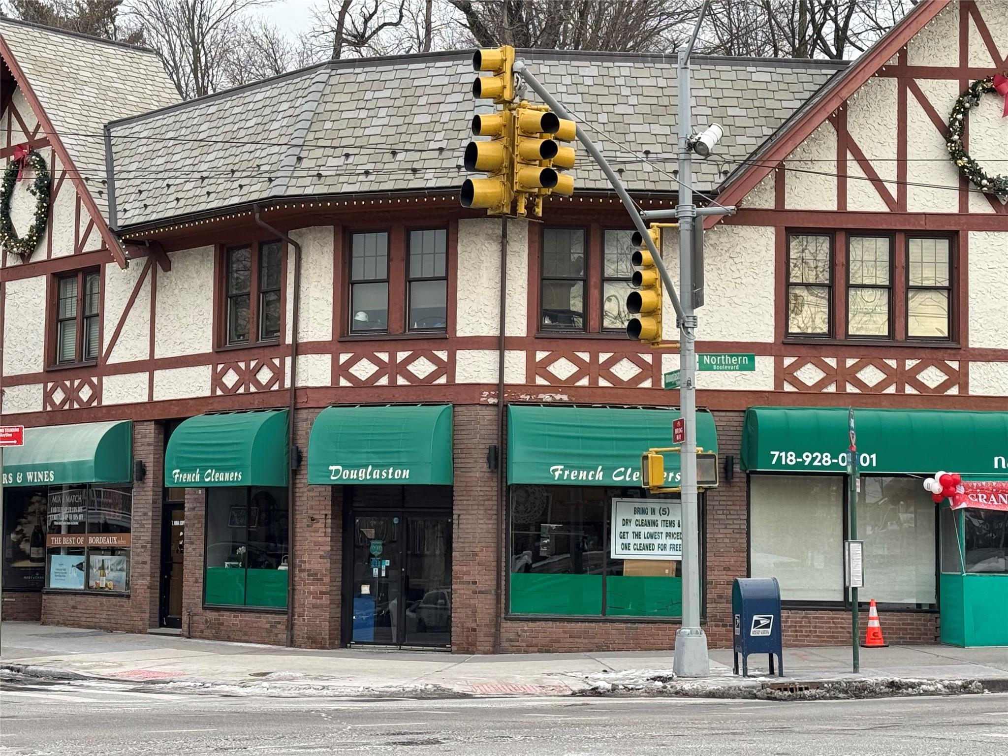 #1 photo, 242-01 Northern Boulevard, Douglaston , NY 11363