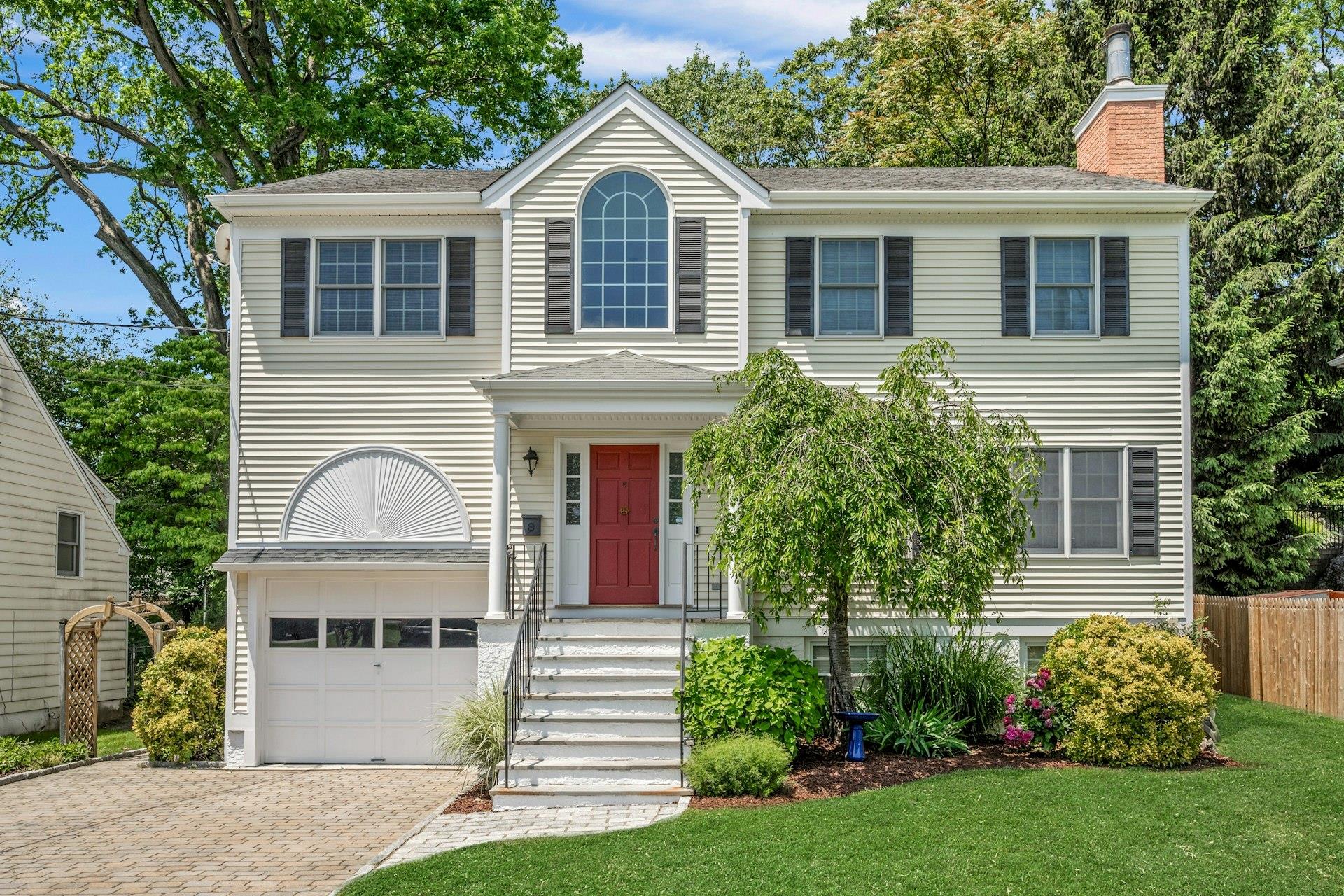 #1 photo, 6 Clifford Place, Harrison , NY 10528