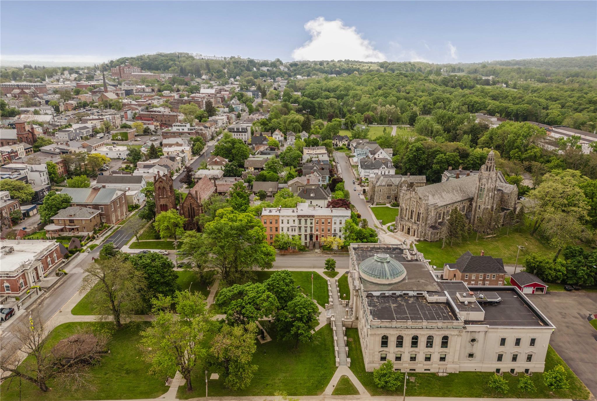 #3 photo, 1 E Court Street, Hudson , NY 12534