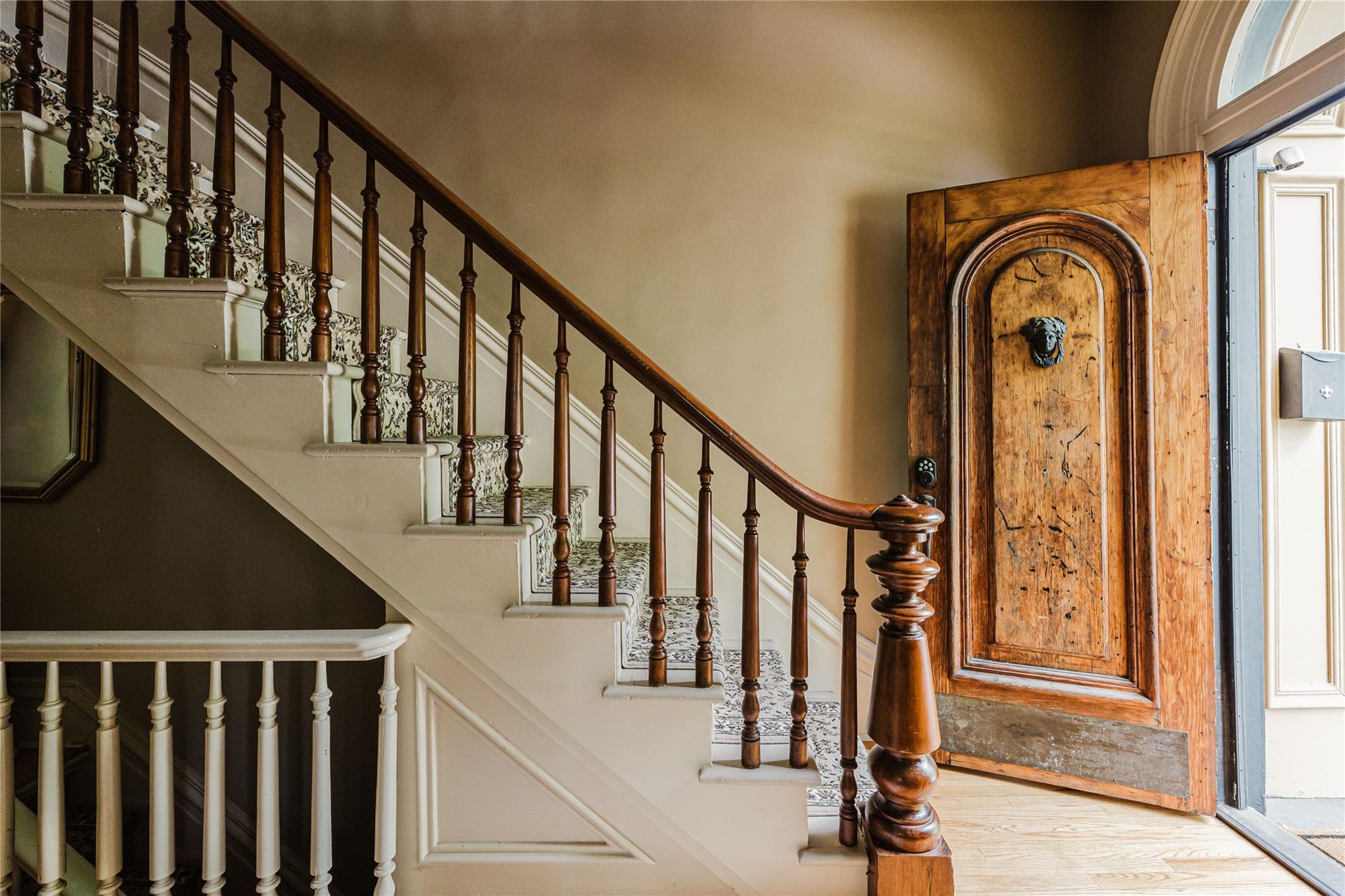 #9 photo, 1 E Court Street, Hudson , NY 12534