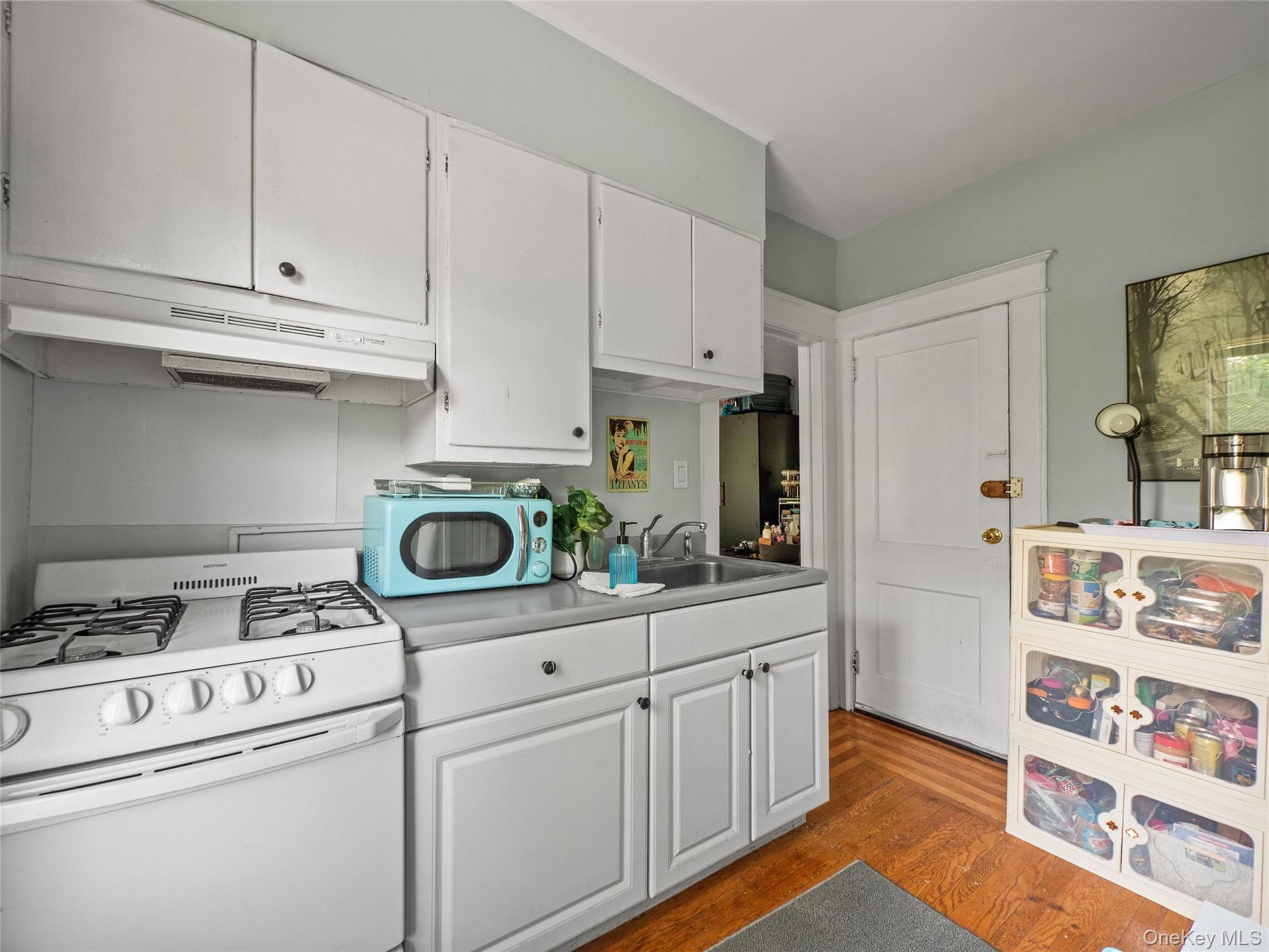 #9 photo, 247 N Middletown Road, Pearl River , NY 10965