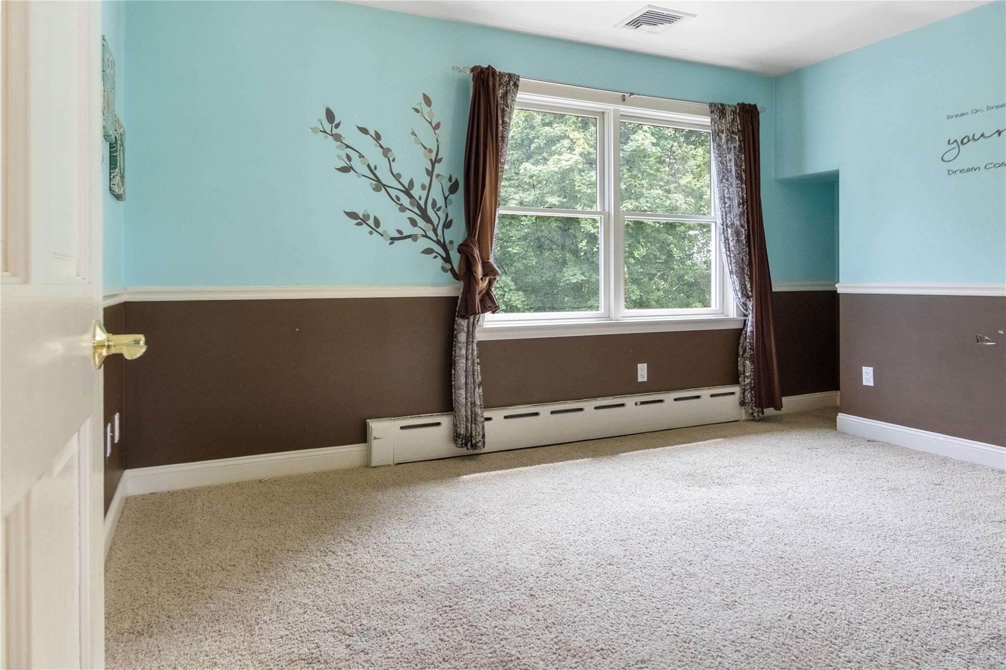 #19 photo, 4 Brown Drive, Pearl River , NY 10965