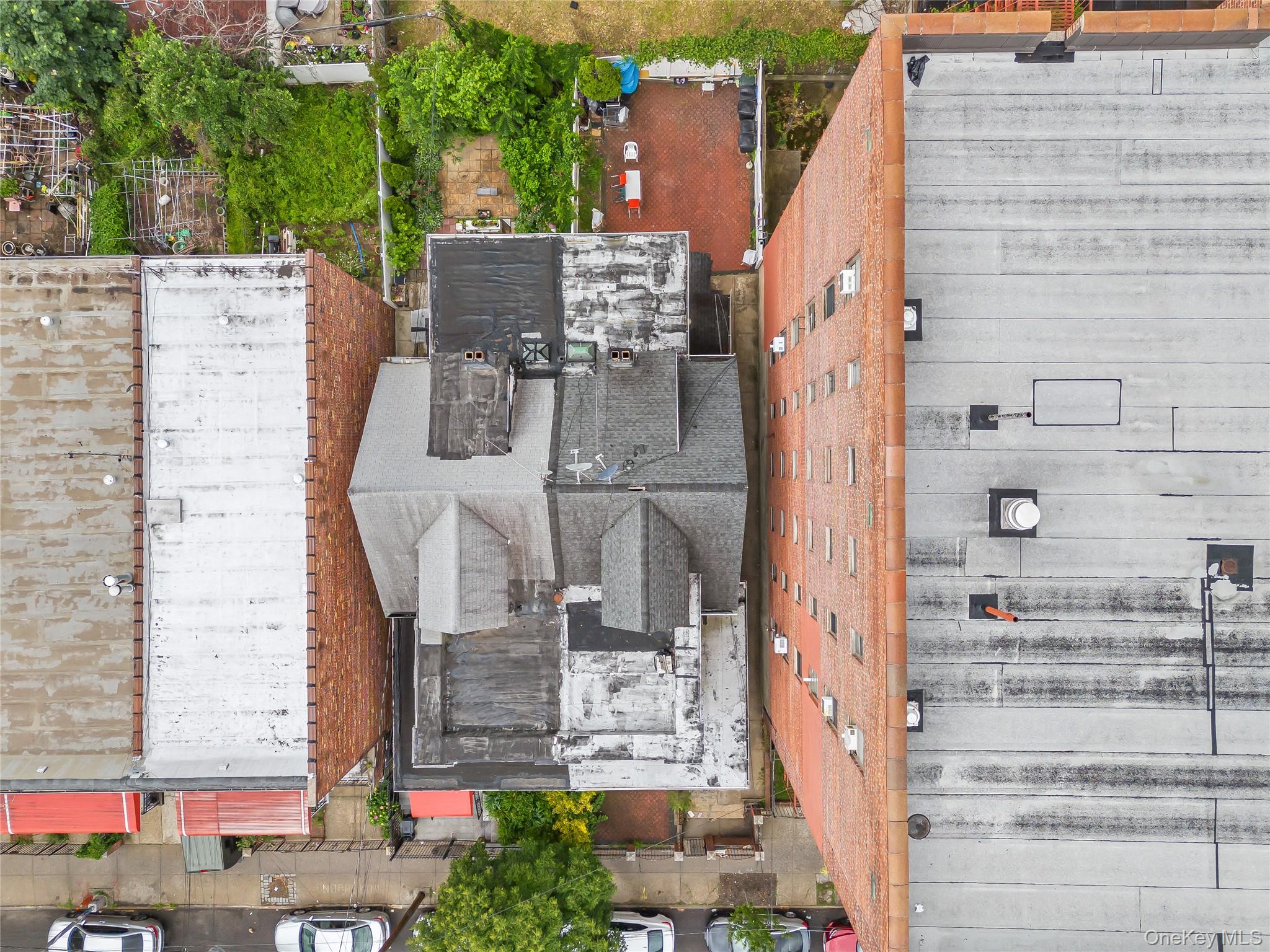 #16 photo, 41-20 Elbertson Street, クイーンズ区 Elmhurst , NY 11373