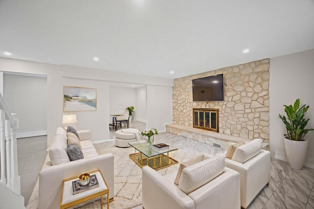 #20 photo, 26 Ravine Road, Great Neck , NY 11023