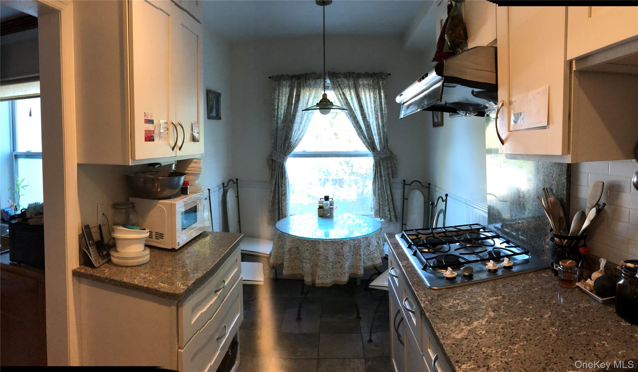 #13 photo, 70-27 175th Street, クイーンズ区 Fresh Meadows , NY 11365