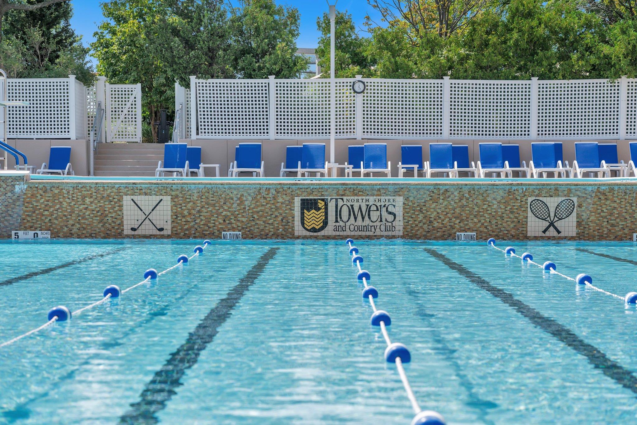 #19 photo, 27110 Grand Central Parkway, クイーンズ区 Floral Park , NY 11005