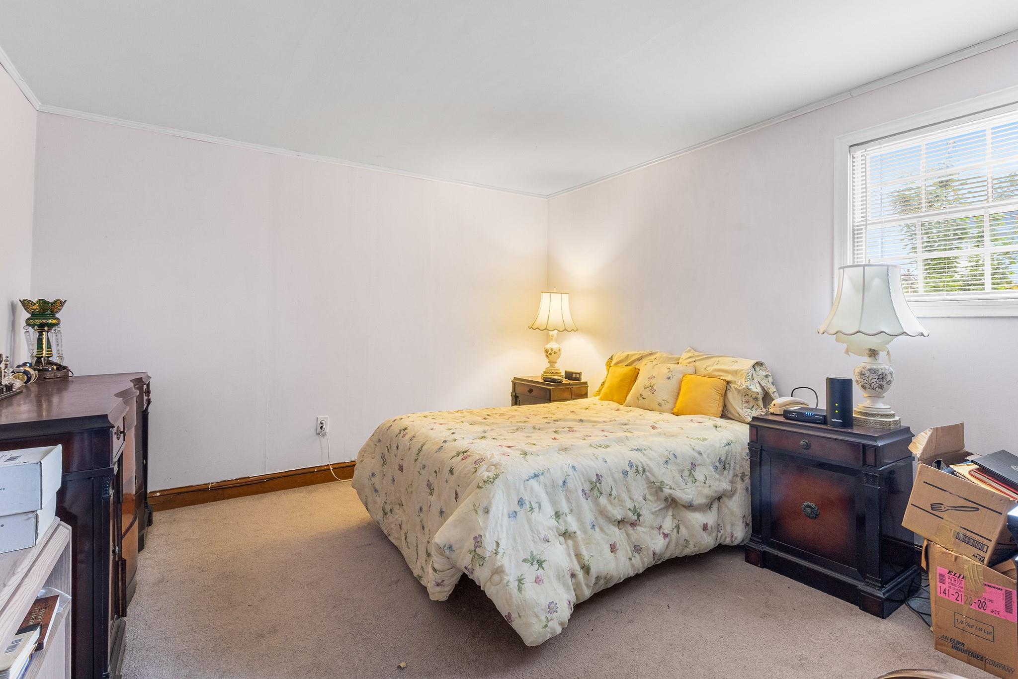 #11 photo, 45 W 23rd Street, Deer Park , NY 11729