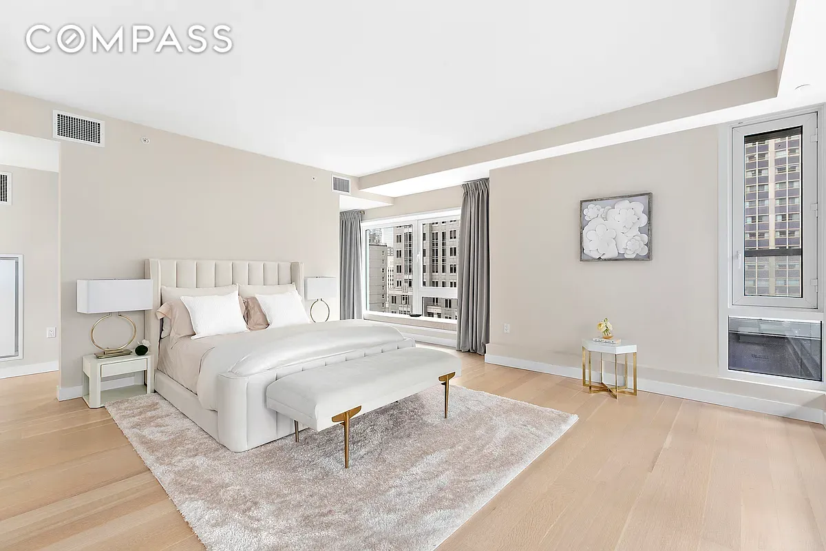 #19 photo, New York City, マンハッタン Theater District , NY 10019