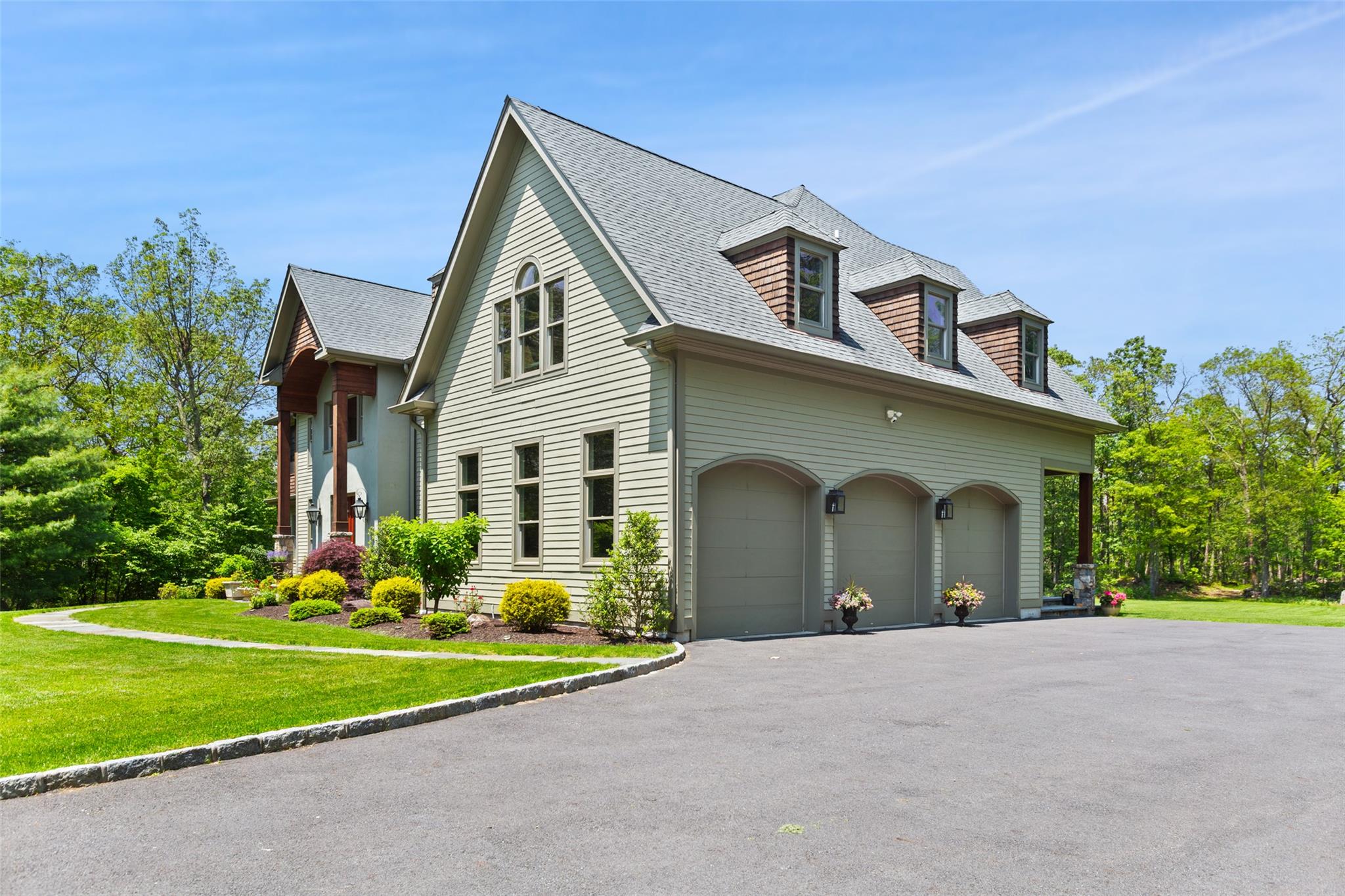 #6 photo, 23 Hillcrest Drive, Mahopac , NY 10541