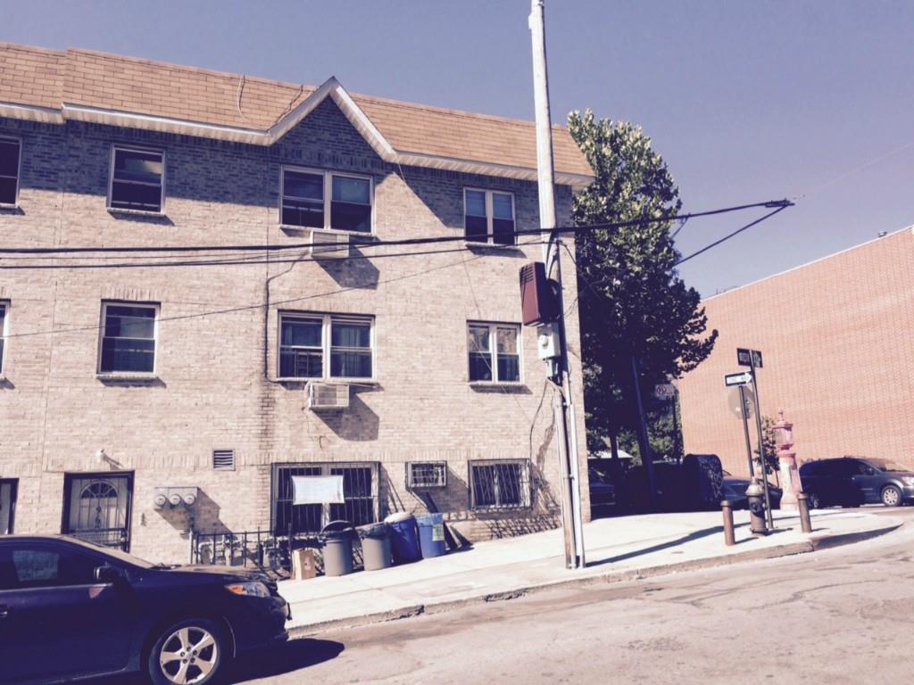 #2 photo, 960 E 181st Street, ブロンクス区 Bronx , NY 10460